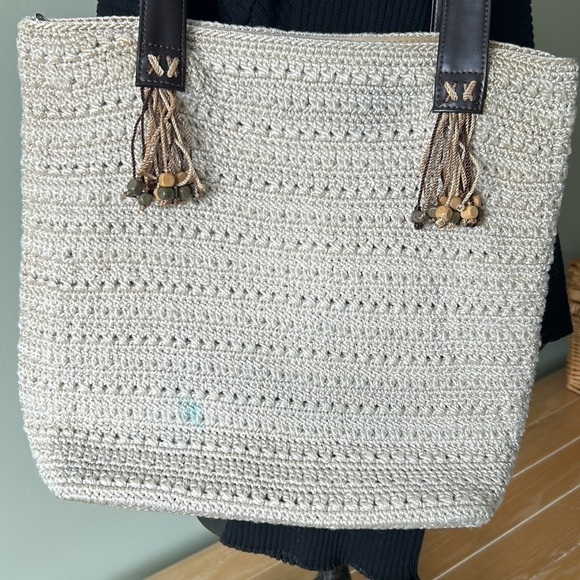 The Sak shoulder tote boho fringe wooden beads zip closure charm cleaned roomy - Picture 4 of 14